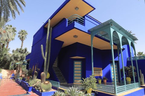 Blauwe villa en cactustuin van de Majorelle-tuin in Marrakech